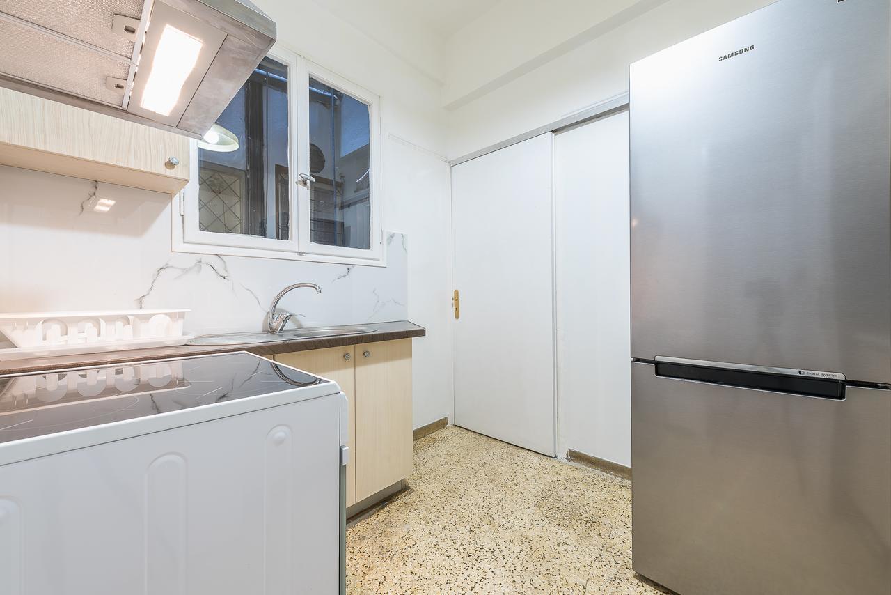 Victoria Queens Palace Apartments Atenas Exterior foto